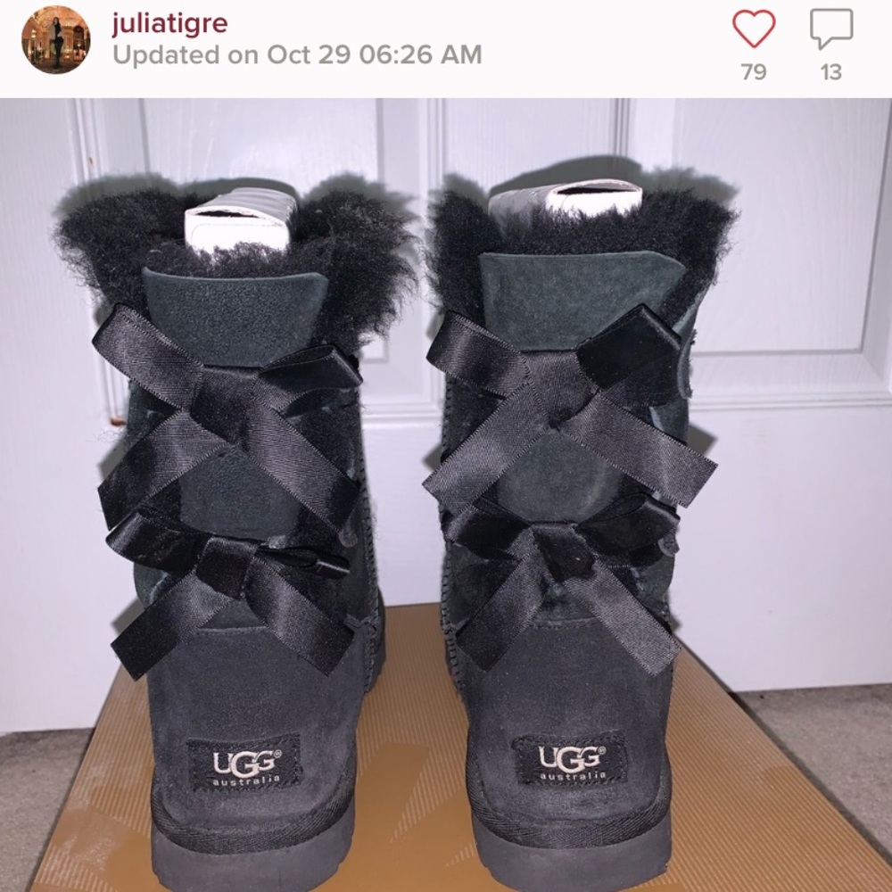 STILL AVAILBLE black bailey bow uggs